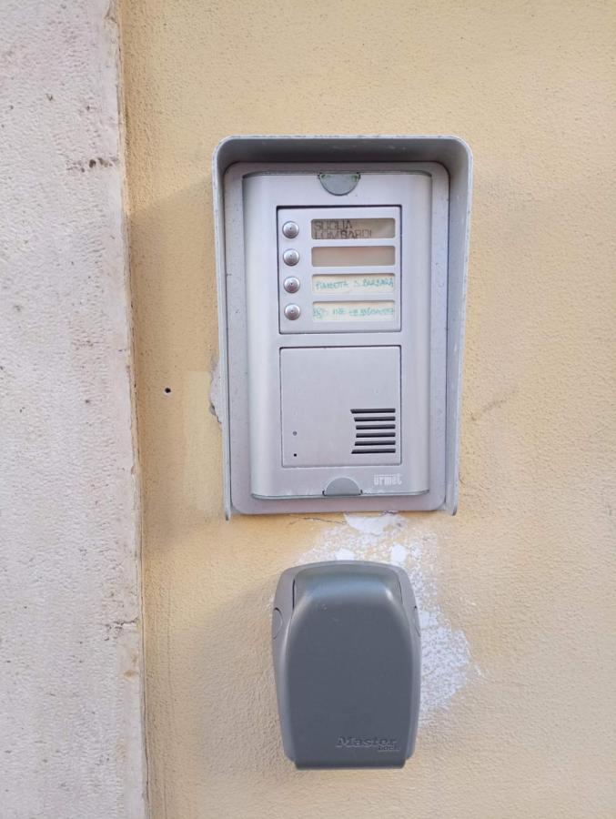 Piazzetta Santa Barbara Lejlighed Bari Eksteriør billede